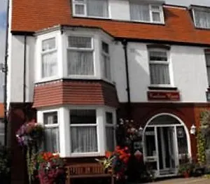https://toulson-court-guest-house.yorkshirehotels.net